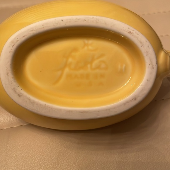 Fiesta yellow gravy boat - Picture 6 of 6